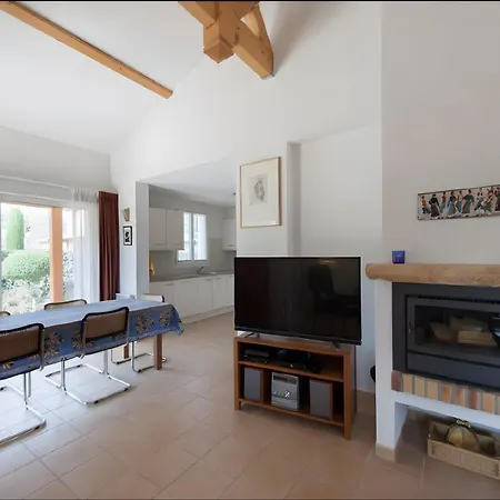 Les Mazes Villa